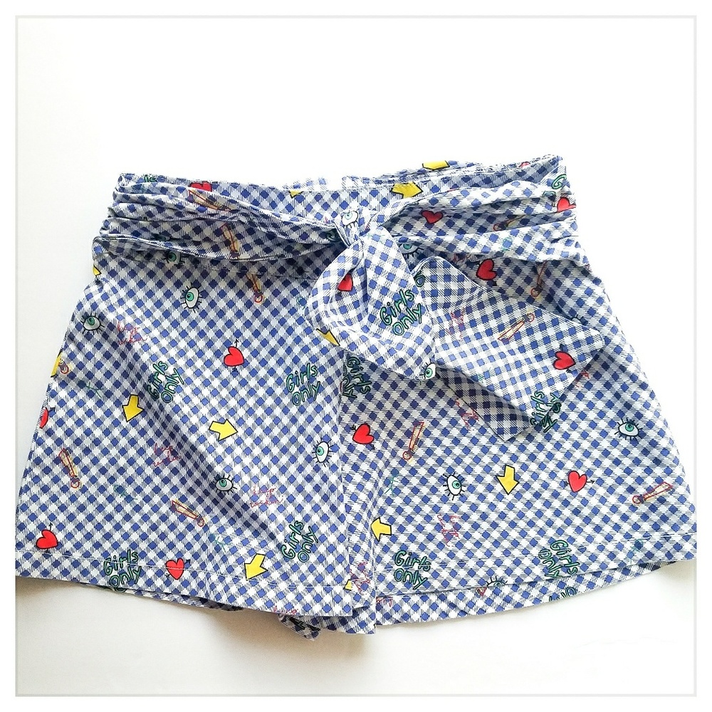 ZARA casual collection "Girls only" shorts 9/10